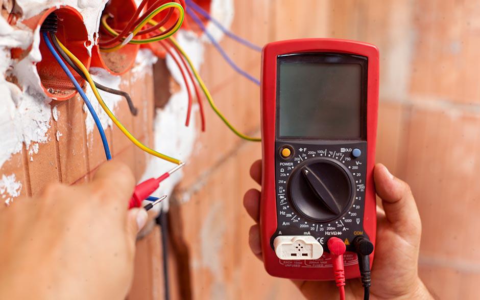 je recherche un électricien Bourg-la-Reine